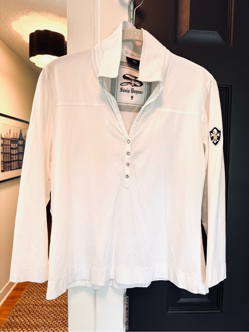 Sonia Bogner White Fine-Knit Polo Top Embroidered Crest Jewel Buttons